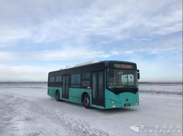 零下50℃！滿載續(xù)航200公里！比亞迪K8輕松征服海拉爾.jpg