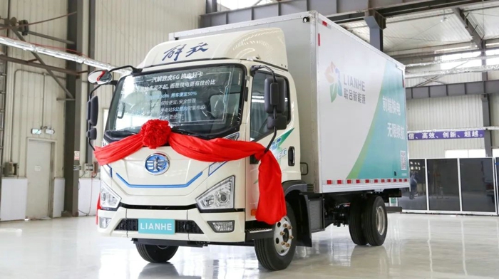 一汽解放換電輕卡新品正式下線！2.jpg